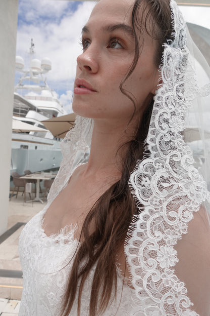 Leila Lace Veil